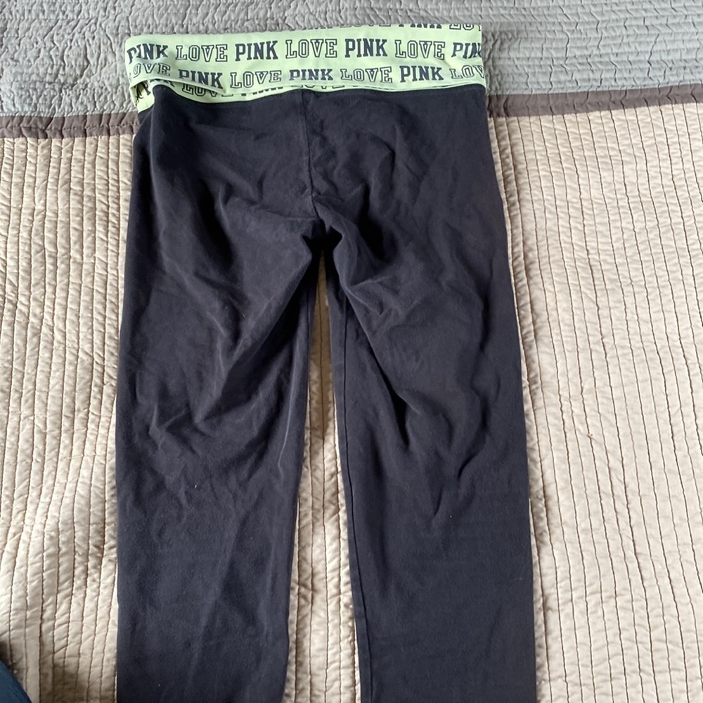 Pink Victoria’s secret’s Capri leggings - Picture 5 of 5